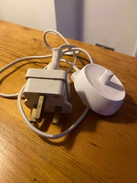 Photo of free Toothbrush charger and plug (Croydon) #2