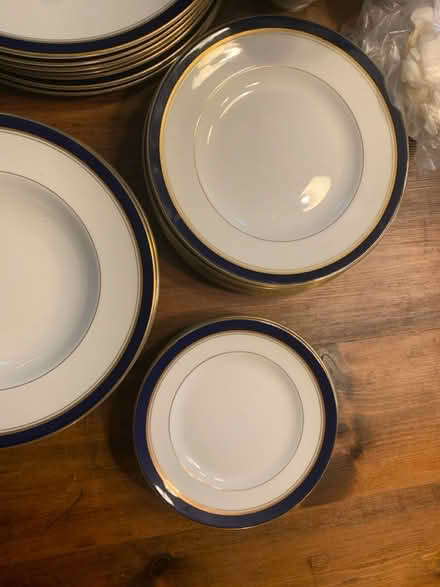 Photo of free English bone china (North Cleveland Park) #2