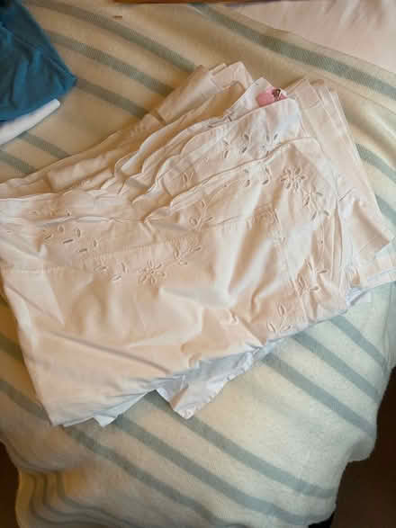 Photo of free Assorted bed linens (W6 Hammersmith) #3