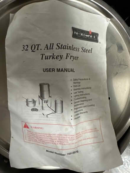 Photo of free 32 Qt stainless turkey fryer (Inner Richmond) #3