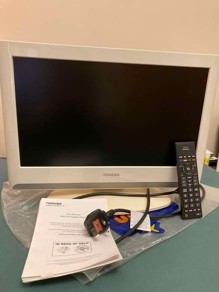 Photo of free Toshiba 17” TV (KT2 North Kingston) #1