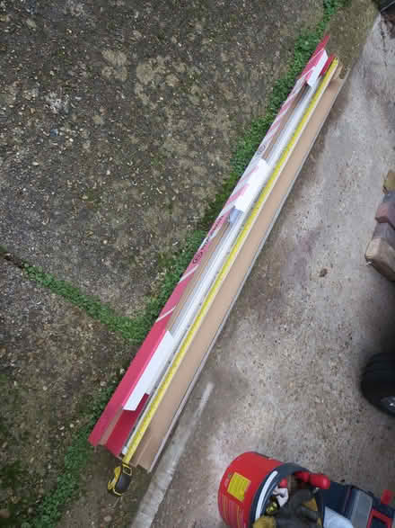 Photo of free Florescent light fitting (Selsdon CR2) #1
