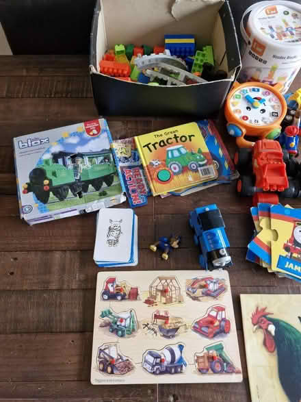 Photo of free Children's stuff (DE14) #1