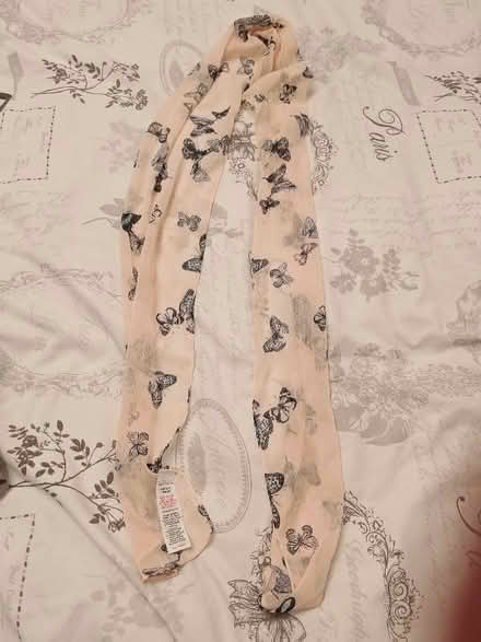 Photo of free Scarf (Strood ME2) #1