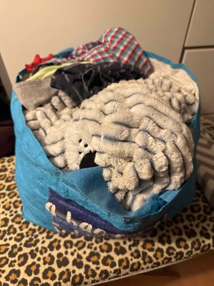 Photo of free 1-5yrs boys clothes (LU2) #1