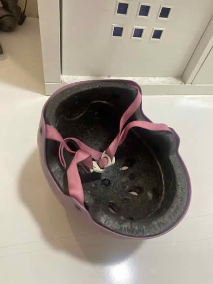 Photo of free Helmet girls (SE11) #2