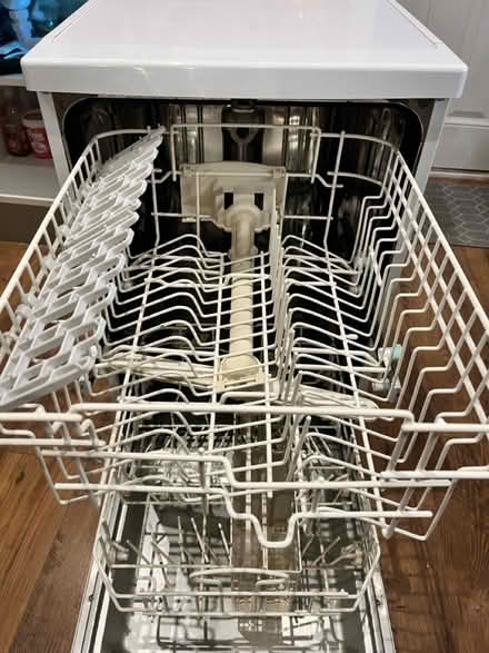 Photo of free Slimline Freestanding Dishwasher (Darley Abbey, DE22) #3