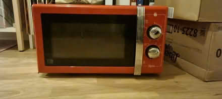 Photo of free Microwave (N7 Holloway/Kentish Town) #1