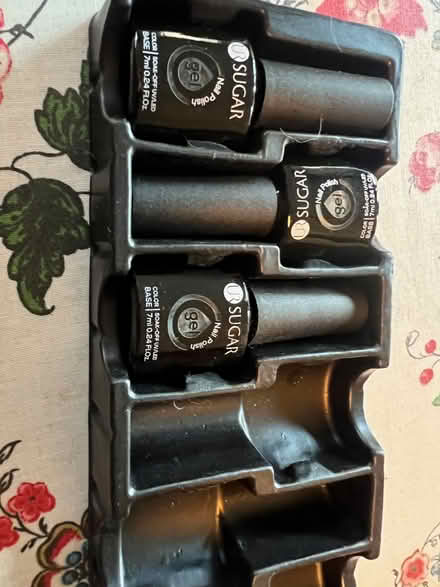Photo of free Three gel varnishes (Cholsey) #1