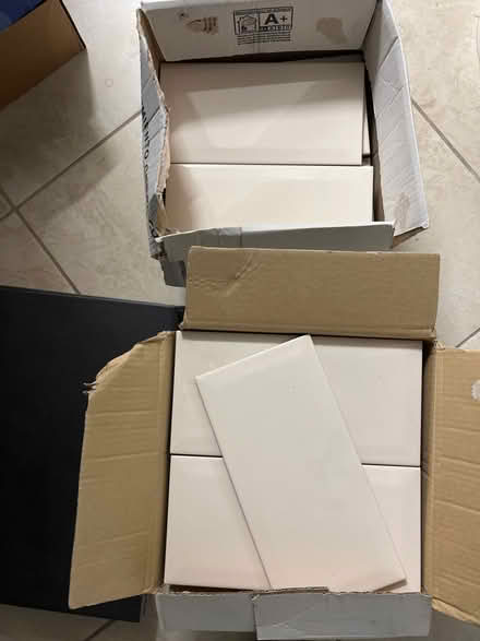 Photo of free Tiles wall and floor (Sw8 2qt) #1