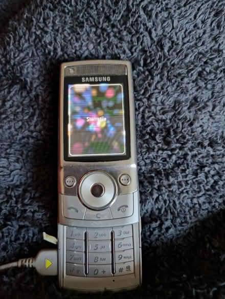 Photo of free Samsung SGH-G600 & earpiece (Wakefield WF2) #3