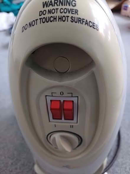 Photo of free Heater - 7 fin plug in oil heater (Sutton Lane Ends SK11) #2