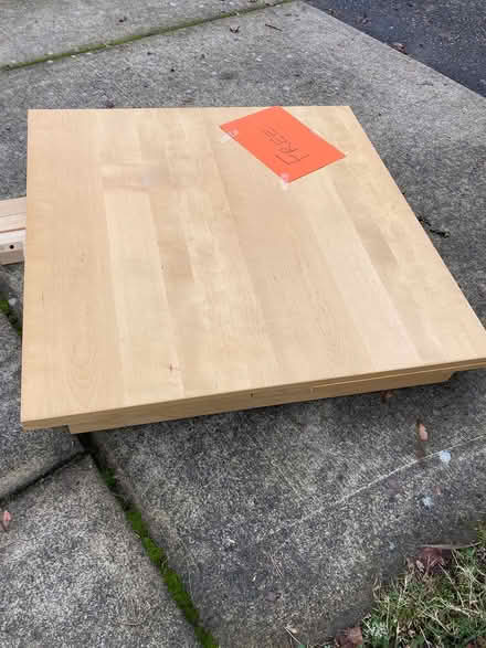 Photo of free table with extensions (Olympia, South Capitol) #1