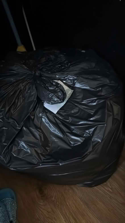 Photo of free 3/4yrs boys clothes (LU2) #1