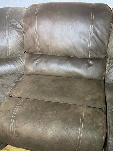 Photo of free Corner sofa (Whittle Brook BL4) #4