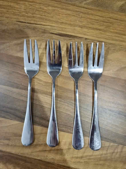 Photo of free 4 stainless steel cake forks (CR4 Mitcham) #1