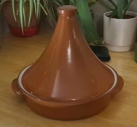 Photo of free Ceramic Tagine Pot - with crazing SEE DESCRIPTION (Barkingside IG2) #1
