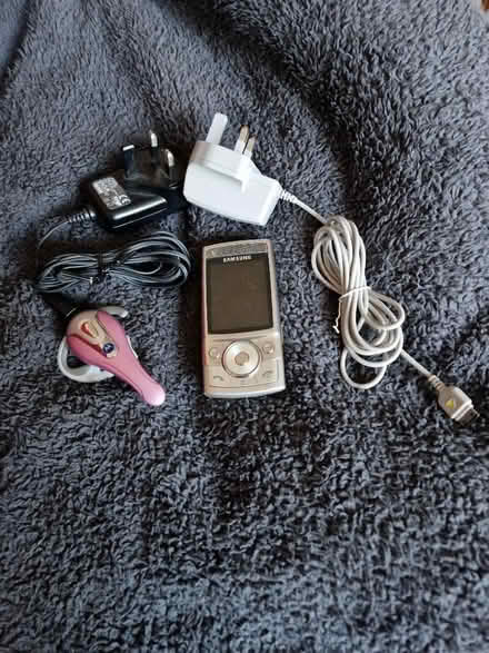 Photo of free Samsung SGH-G600 mobile & earpiece (Kettlethorpe WF2) #1