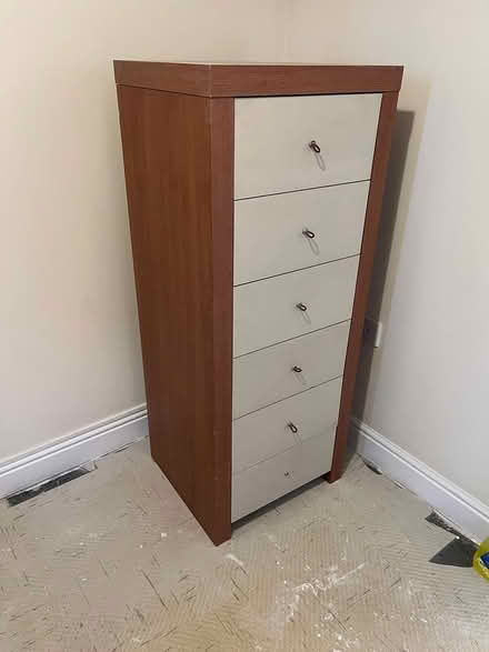 Photo of free Chest of 6 drawers (Deptford SE8) #1