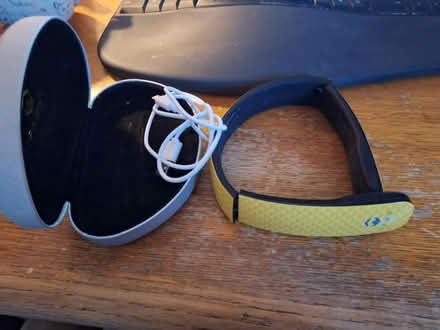 Photo of free Bluetooth headband headphones (BN411XN) #1