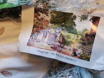 Photo of free A challenge to jigsaw puzzlers (Hextable BR8) #4