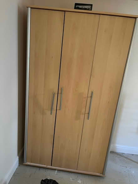 Photo of free 3 door Wardrobe (Deptford SE8) #1