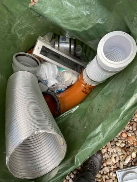 Photo of free Bag of assorted plumbing fittings (KT2 North Kingston) #1