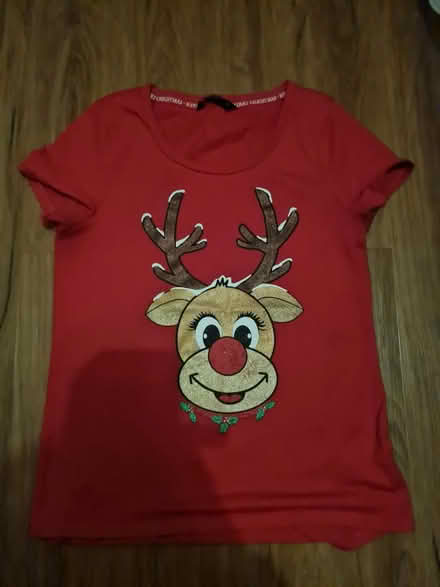 Photo of free Xmas T-shirt size 8 (Lightwood ST3) #1