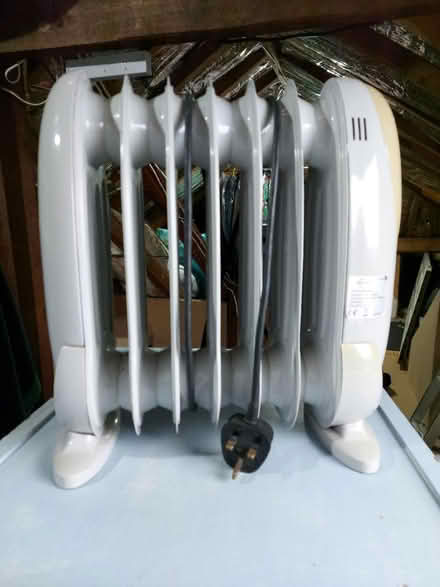 Photo of free Working heater (Yarnton OX5) #3