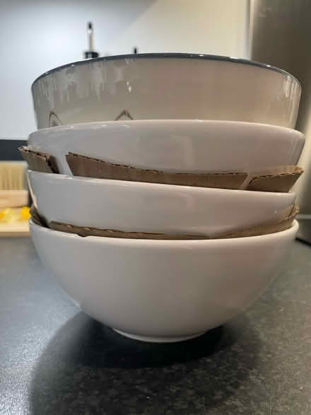 Photo of free Dinnersare set (E1) #3