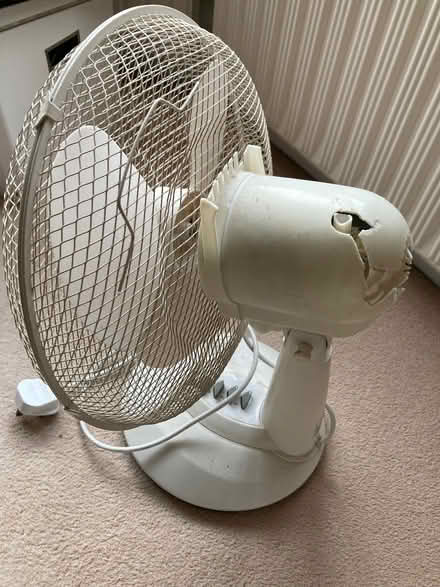 Photo of free Desk fan (IP1) #2