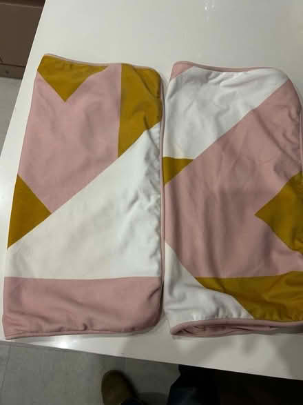Photo of free 2x cushions covers 40x40cm (Southend SS9) #2