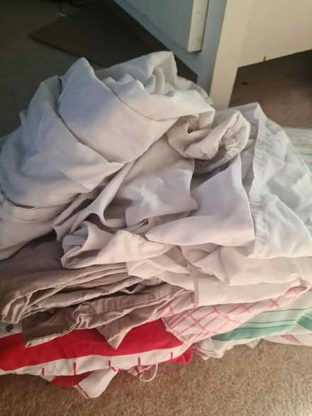 Photo of free Old sheets duvet covers (Hertford SG13) #1