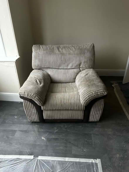 Photo of free Armchair (EX1) #1