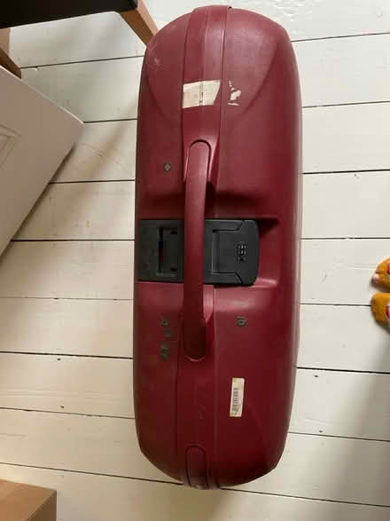 Photo of free Samsonite suitcase (West dulwich) #3
