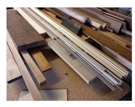 Photo of free Selection of woods for modelling (Pant SY10) #1