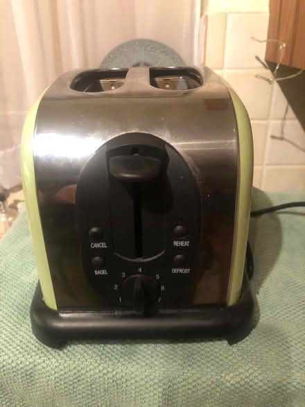 Photo of free NEXT Toaster (North Bretton) #2