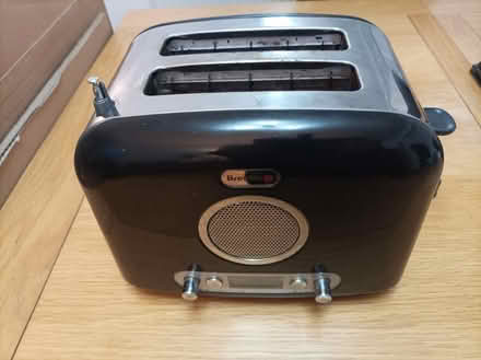 Photo of free 2 Slice Toaster/radio (Upton CH49) #1