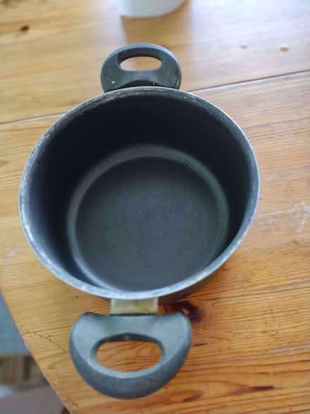Photo of free Cooking pot (Crosspool S10) #1