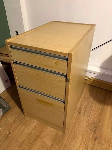Photo of free 3 drawer Under Desk Filing Cabinet (Dukinfield SK16) #1