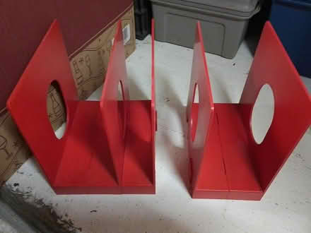 Photo of free Bookends (Crosspool S10) #1