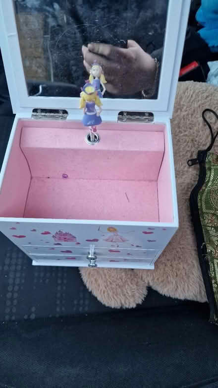 Photo of free Music box (Islington) #1