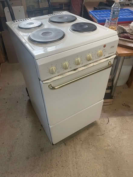 Photo of free 50 cm electric oven (Sandford-on-Thames OX4) #1