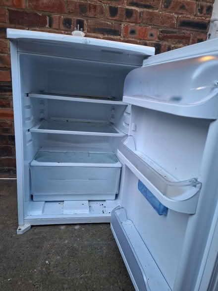Photo of free Hotpoint RLAV21 Fridge (High Heaton NE7) #2