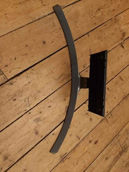 Photo of free TV stand (Crystal Palace, SE19) #3