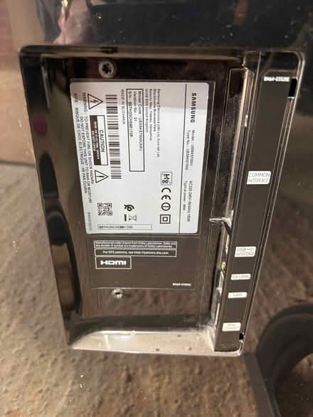 Photo of free 55 inch Samsung OLED tv Spares or repair. (GU12) #1
