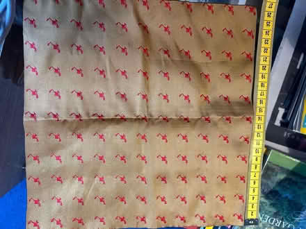 Photo of free 26 cm x 26 cm silk pocket square (Jericho OX1) #1