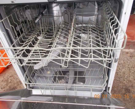 Photo of free Working dishwasher (Ellesmere Port CH65) #1