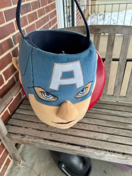 Photo of free Captain America shield & treat bag (Chinquapin Park) #4