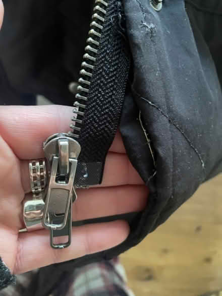 Photo of free Ladies full length ‘puffer’ coat (Sherwood NG5) #4